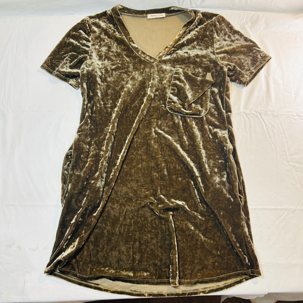 Newbury Kustom Olive Green Crushed Velvet V-Neck T-Shirt Mini Dress sz‎ Medium